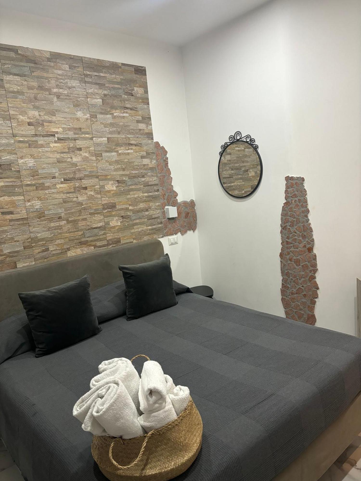 B&B Alla Stazione 나폴리 외부 사진