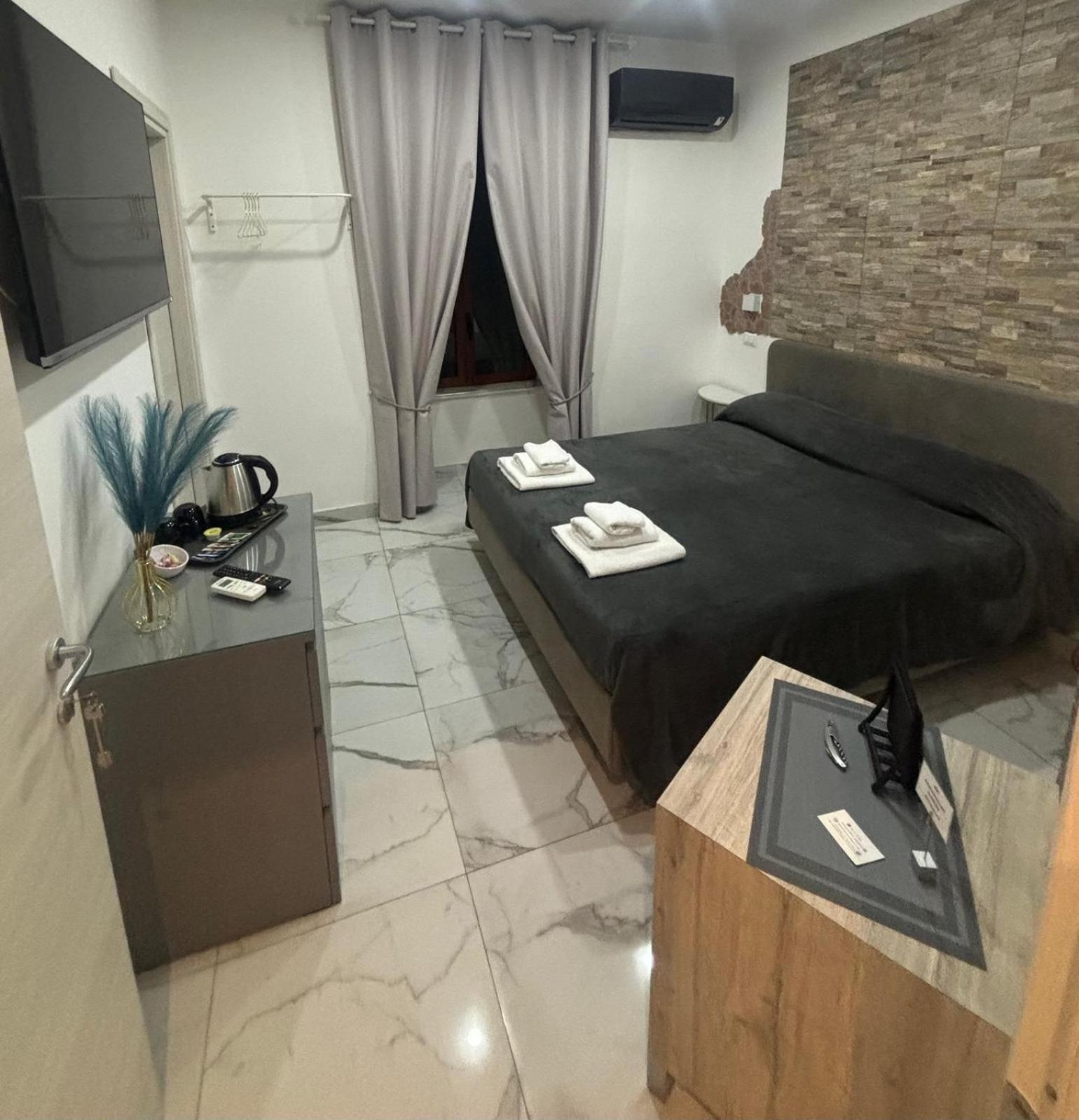 B&B Alla Stazione 나폴리 외부 사진